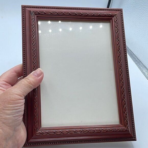 Larson -Juhl 5 X7 picture frame. - Picture 7 of 8